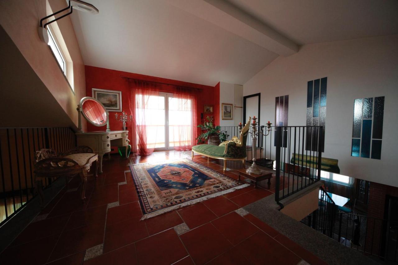 Villa Buzzi Besozzo Eksteriør bilde